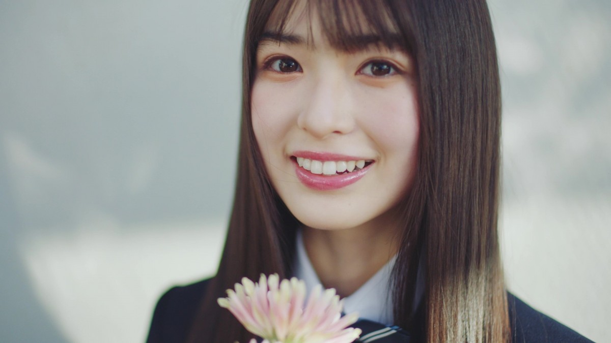 Amazon.co.jp: 乃木坂46 5期生 小川彩 直筆サイン入りチェキ 抽
