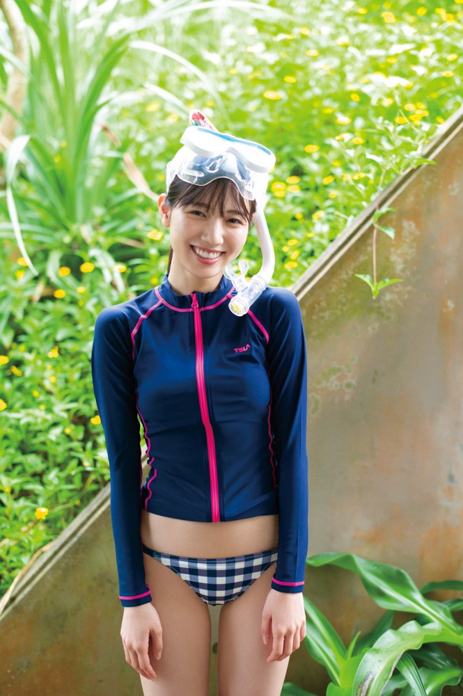 日向坂46河田陽菜、“彼女感”あふれる頬づえポーズ披露 グループ