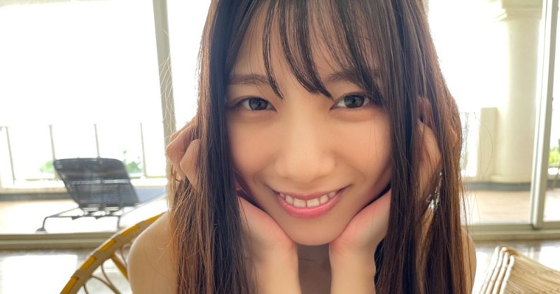 日向坂46河田陽菜、“彼女感”あふれる頬づえポーズ披露 グループイチの