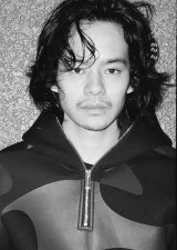 NHK�h���}�w�I���o�[�Ȍ��A�iGosh!!�j���̃����E�x���҂ɏo������r���s�� 