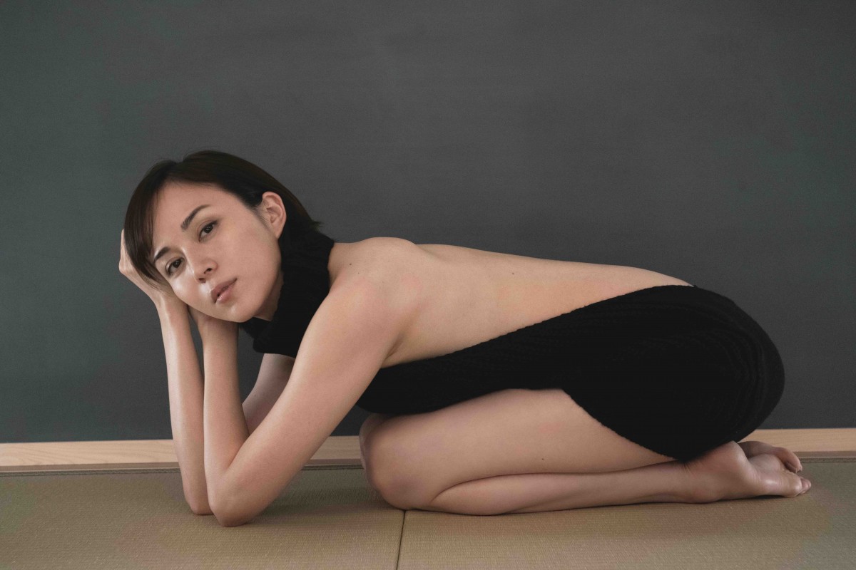 画像・写真 | 比嘉愛未“鍛え抜いた”バックショットがお気に入り「週2