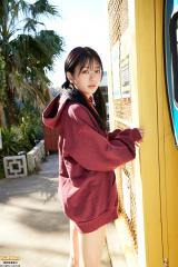 元ラストアイドル”長月翠、もちもちBODYグラビア秘蔵カット公開