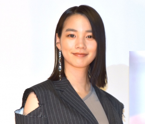 �f��wRibbon�x�̌��J�������䂠�����ɓo�d�����̂� �iC�jORICON NewS inc. 