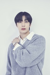 �h���}�w�܂��AFLY!�x�Ŏ剉�𖱂߂�MONSTA X�̃`�F�E�q�����E�H�� 