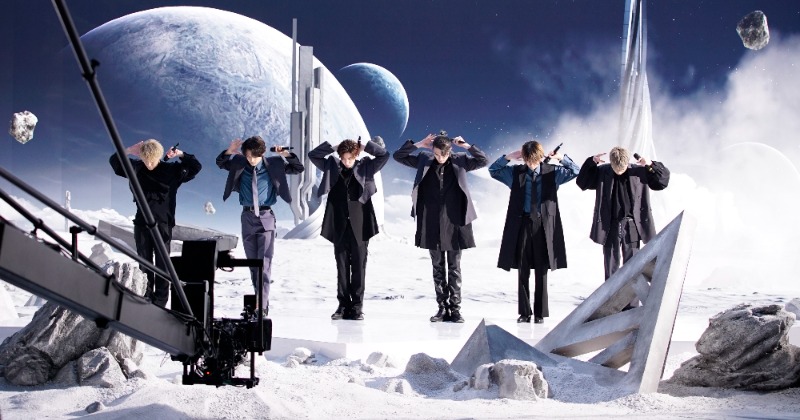 SixTONES 共鳴 SixTONES / 共鳴（通常盤） [CD] : ぐるぐる王国 ヤフー店