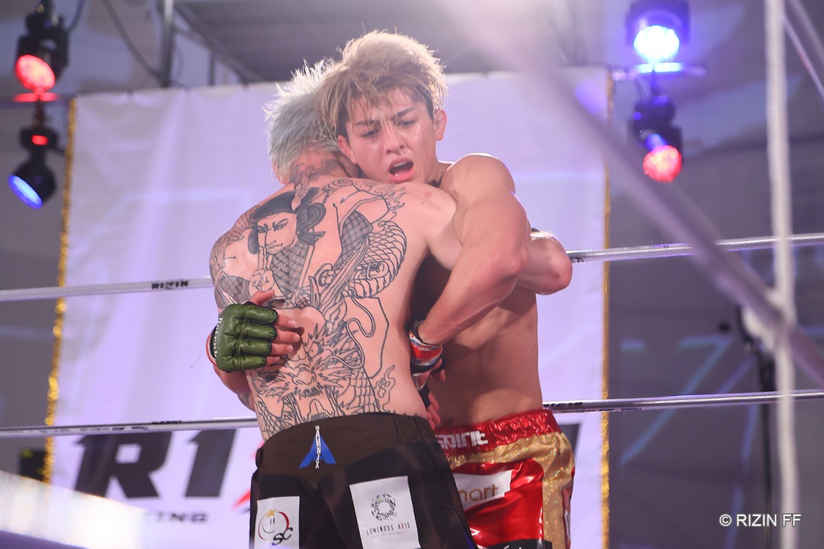 画像・写真 | 【RIZIN】鈴木千裕、平本蓮に勝利！ 強烈打撃＆執拗なタックルでコントロールし「3-0」判定 78枚目 | ORICON NEWS