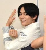 �w���ʃ��C�_�[���o�C�X�x�J�Q���E�A��j�Ɏv����������� �z�[���[���C�u�ɕϐg �����j�����b�Z�[�W�u���΂�v 