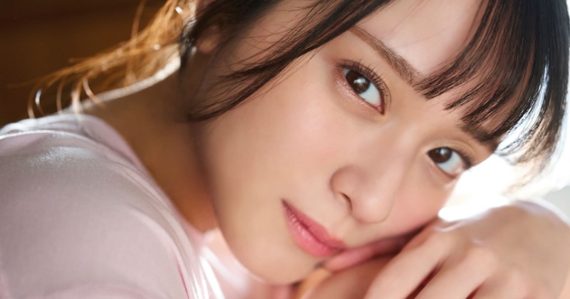 イコラブ佐々木舞香と「2年目カップルの同棲」 『BUBKA』グラビアで