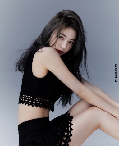 画像・写真 | LE SSERAFIM、1人目のメンバー宮脇咲良の写真＆映像公開