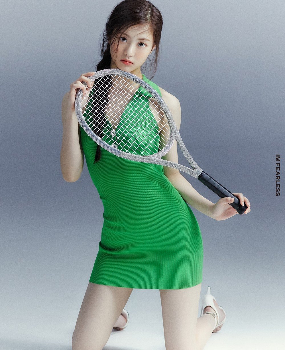 LE SSERAFIM HOT WSJ 第2回 先着LD SR ウンチェ LE SSERAFIM HOT WSJ 第1回 先着LD SR ウンチェ HOT - LE SSERAFIM ル