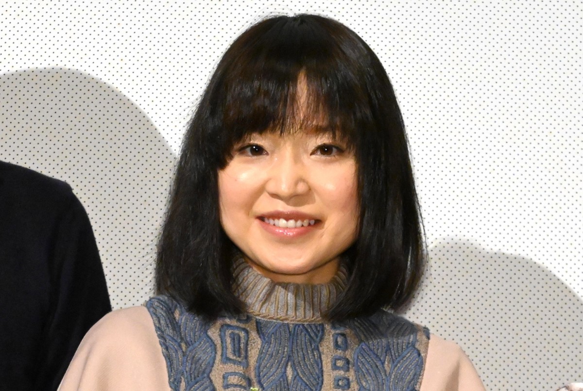 川嶋あい、施設で過ごした過去明かす 映画初日舞台あいさつで