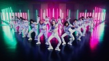 本田仁美が初センターを務めるAKB48の59thシングル「元カレです」MVより(C)AKB48/ キングレコード 