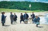 時代劇パート=全キャストが一人二役を演じる映画『大河への道』(5月20日公開)(C)2022「大河への道」フィルムパートナーズ 