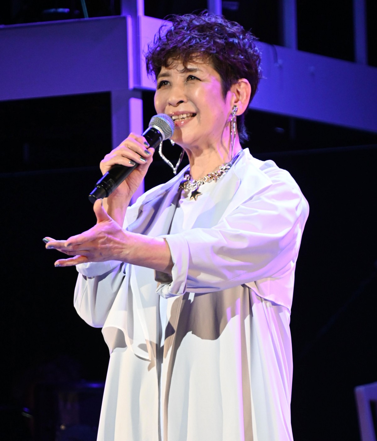 今陽子、「恋の季節」作曲家・いずみたく30回忌偲ぶ「末永く歌い続けることが感謝の気持ち」 | ORICON NEWS