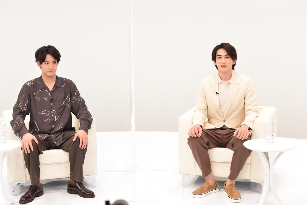 赤楚衛二＆町田啓太、『チェリまほ』の魔法にかかって和気あいあい仲良しトーク | ORICON NEWS