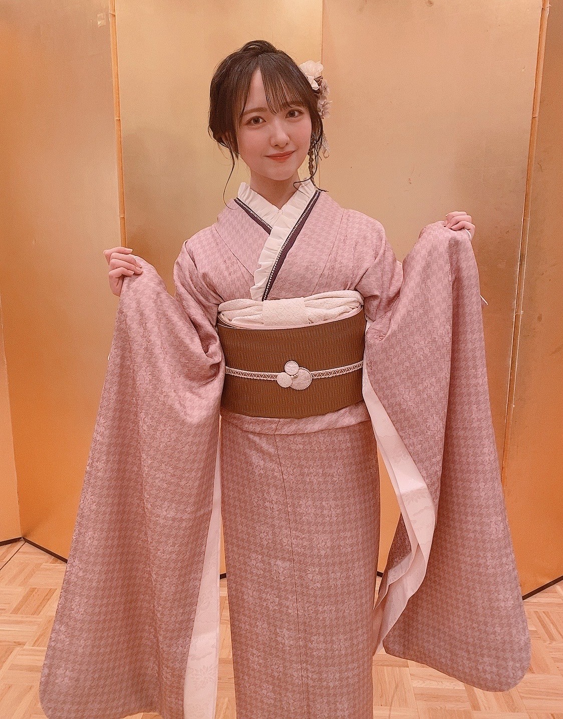 あちゃん様  成人式データ確認 STU48、4ヶ月遅れの成人式に4人が艶やかな振袖姿 石田千穂「この1年は