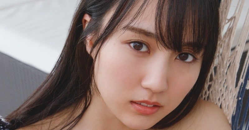 乃木坂46賀喜遥香、紺の水着で大人な表情 写真集の封入特典第2弾が先行