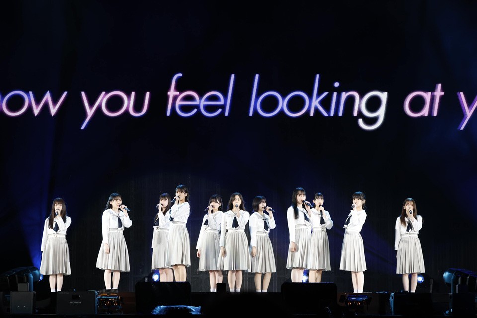 乃木坂46、5期生が先輩と初ライブ 7万人を前に堂々パフォーマンス ...