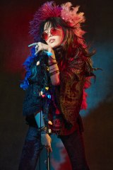 �A�C�i�E�W�E�G���h�A�W���j�X�E�W���v�������ɒ���u����t��肫�肽���v UA��A�E�t�����N������ 