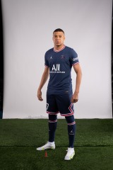 �L���A���E�G���o�y�������� ���{�t�@���փ��b�Z�[�W�u��D�̋@��ɂȂ�v�y�R�����g�S���f�ځz 