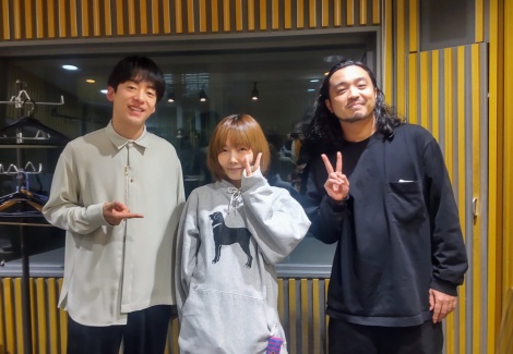 �w�I�[���i�C�g�j�b�|���x55���N�A��Vol.1�@Creepy Nuts�̐������ɖ����i�ʐ^�͔ԑg�c�C�b�^�[���j