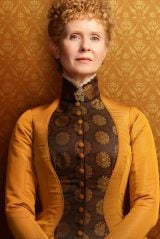 �G�C�_�E�u���b�N���F�V���V�A�E�j�N�\���iCV�F����v�q�j���w�M���f�b�h�E�G�C�W -�j���[���[�N��������-�x6��10���ߑO0�����U-NEXT�ɂđS9�b�ꋓ�Ɛ�z�M�iC�j2022 Home Box Office, Inc. All rights reserved. HBO�iR�jand all related programs are the property of Home Box Office, Inc. 