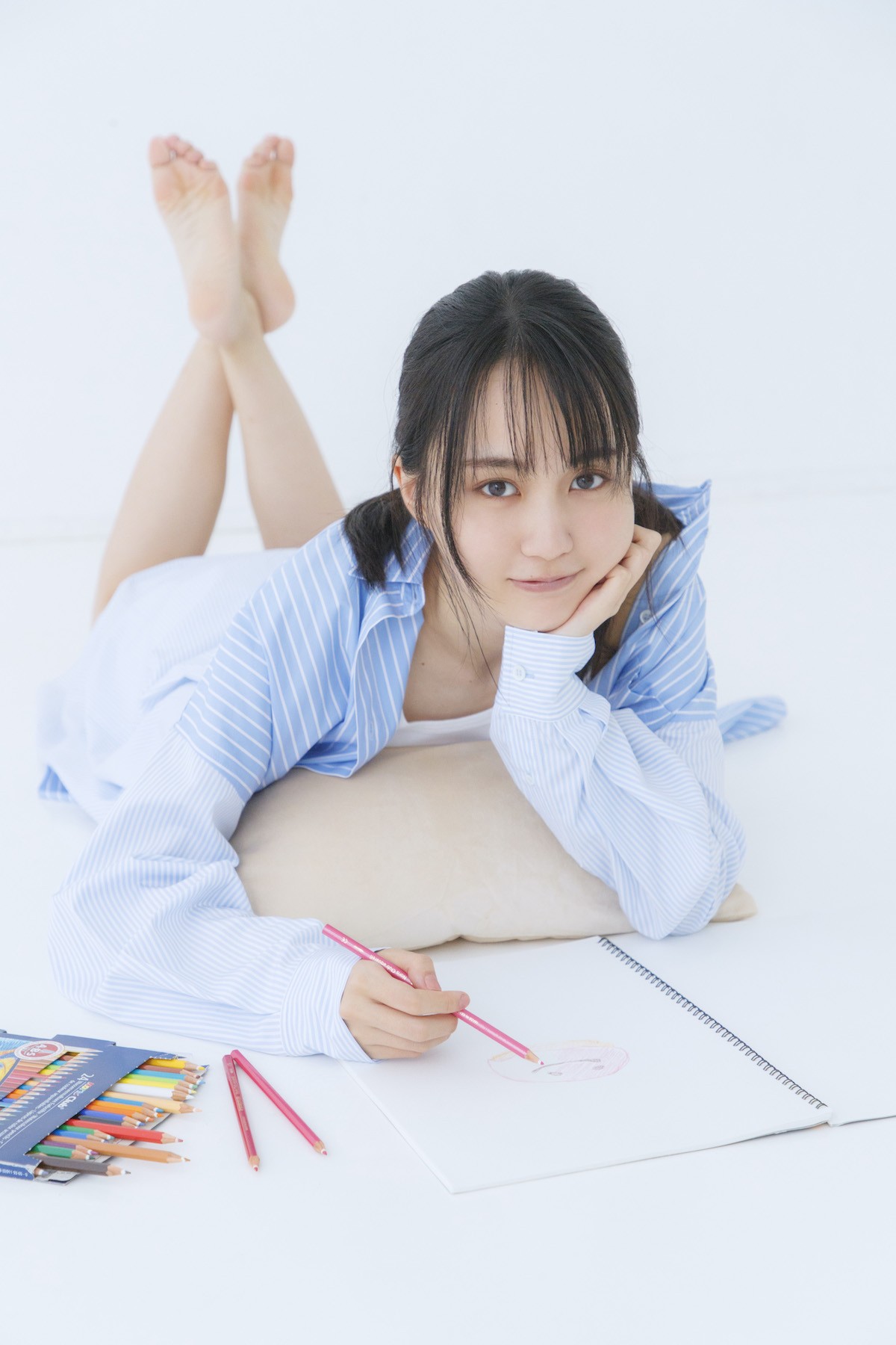 乃木坂46 賀喜遥香　写真集　アザーカットミニブック 通知書付き 乃木坂46賀喜遥香 1st写真集 まっさら アザーカットミニブック