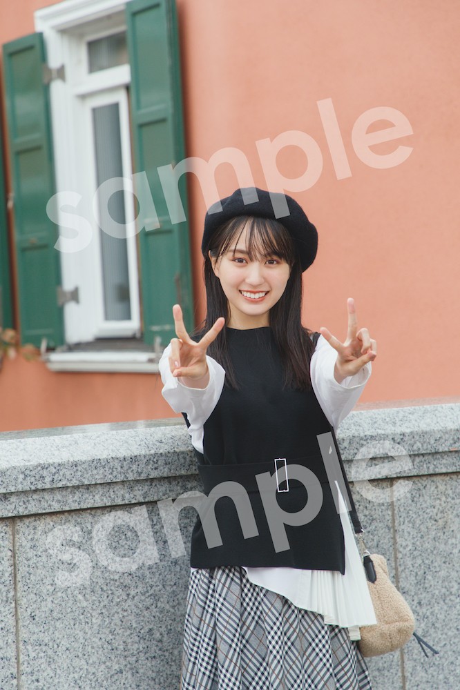 賀喜遥香 トレーディングカード 香港 乃木坂46 賀喜遥香 トレーディングカード 香港 乃木坂46