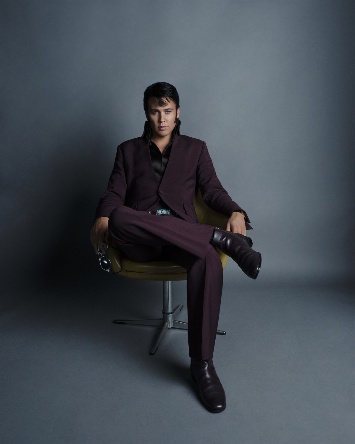 西野七瀬　歌衣装　エロ 