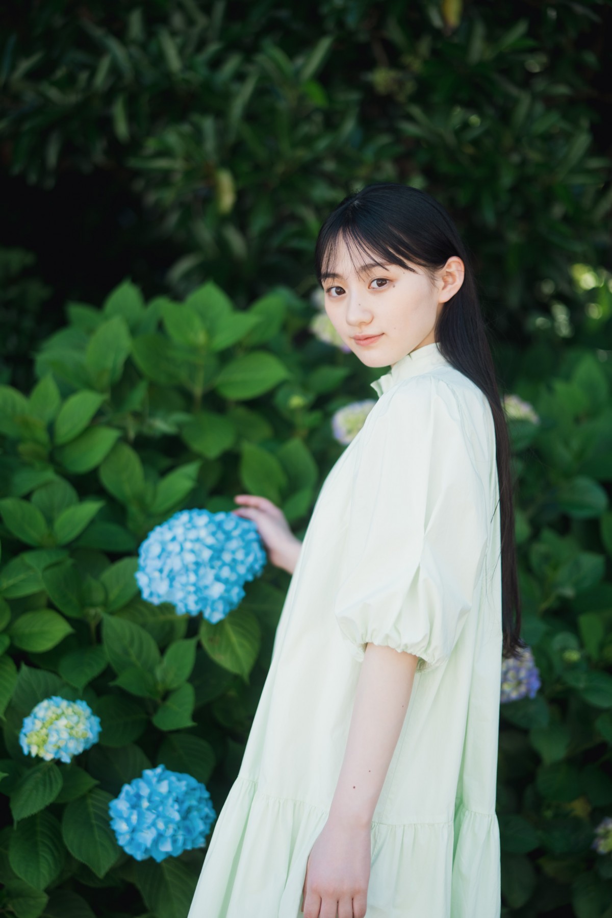 乃木坂46・5期生の川崎桜『B.L.T.』表紙に大抜てき 圧倒的な透明感の逸材現る | ORICON NEWS