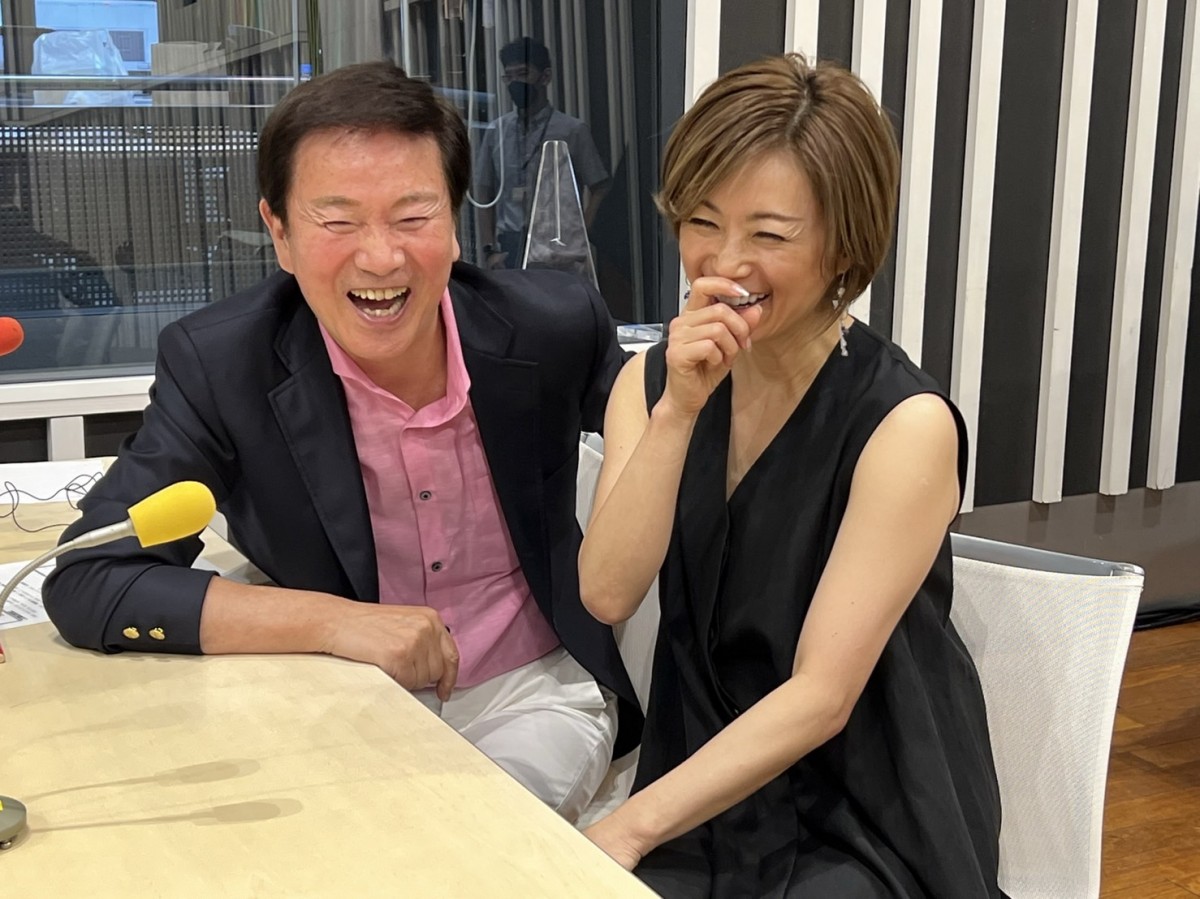 酒井法子、33年ぶり首都圏ラジオレギュラー 森田健作の番組でパートナーに「夢のよう感無量です」 | ORICON NEWS