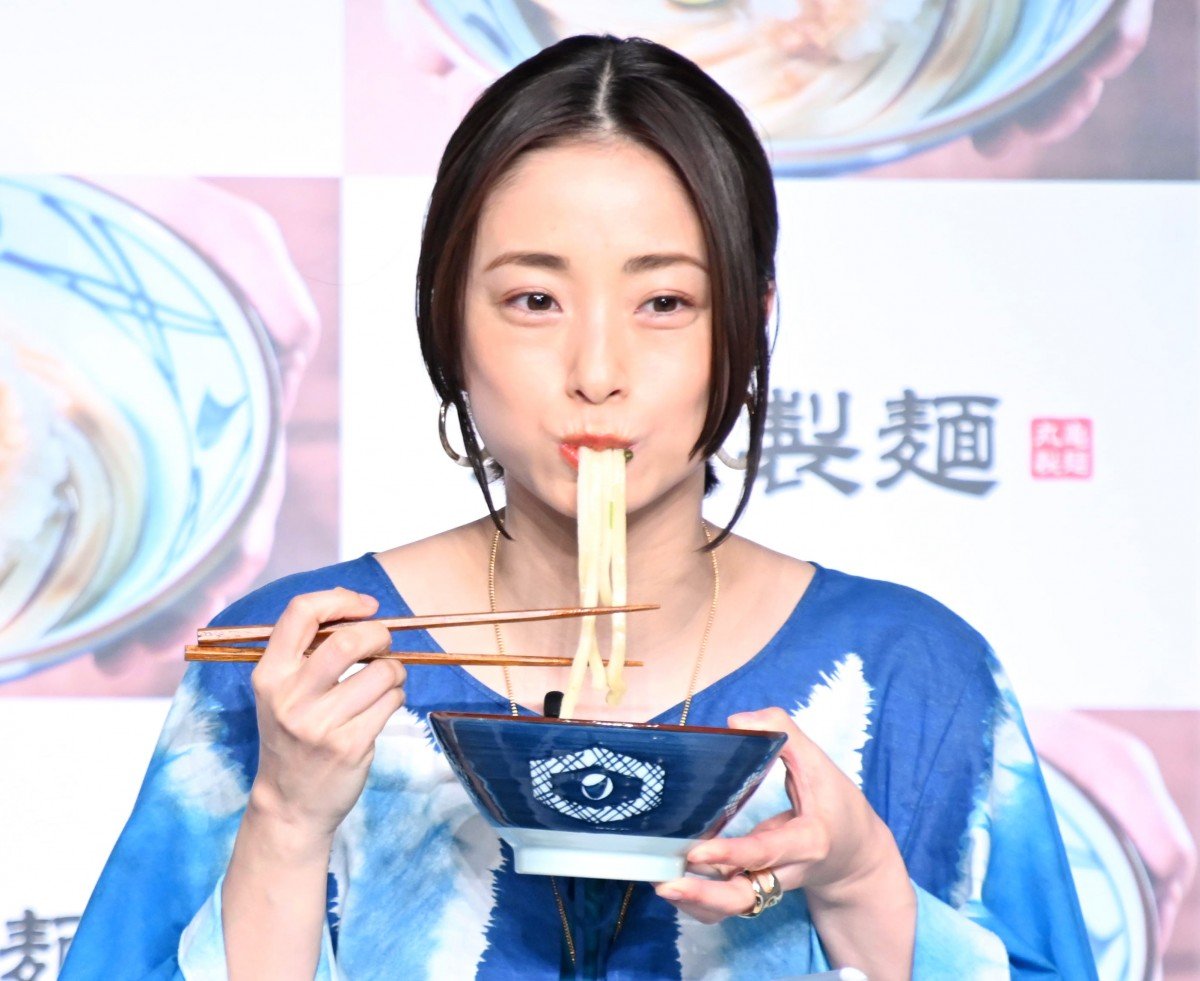 画像・写真 | 上戸彩、丸亀製麺に家族で通う CM撮影の帰りにも寄り道「もっと食べたかった」 3枚目 | ORICON NEWS