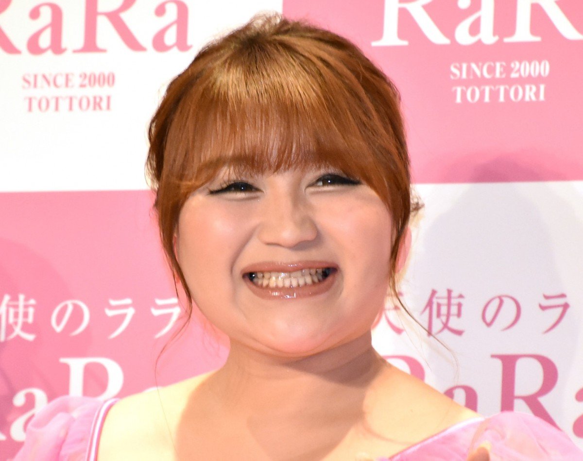 りんごちゃん、父を公開「有吉さんに見えた笑」「有吉さん？」「パパ若い!!」 | ORICON NEWS