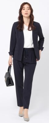 �ėp���f�B�[�X�X�[�c��I�ԂƂ��̃|�C���g��? �J�[�f�B�K���̂悤�ɋC�y�ɉH�D���Z�b�g�A�b�v�X�[�c���� 