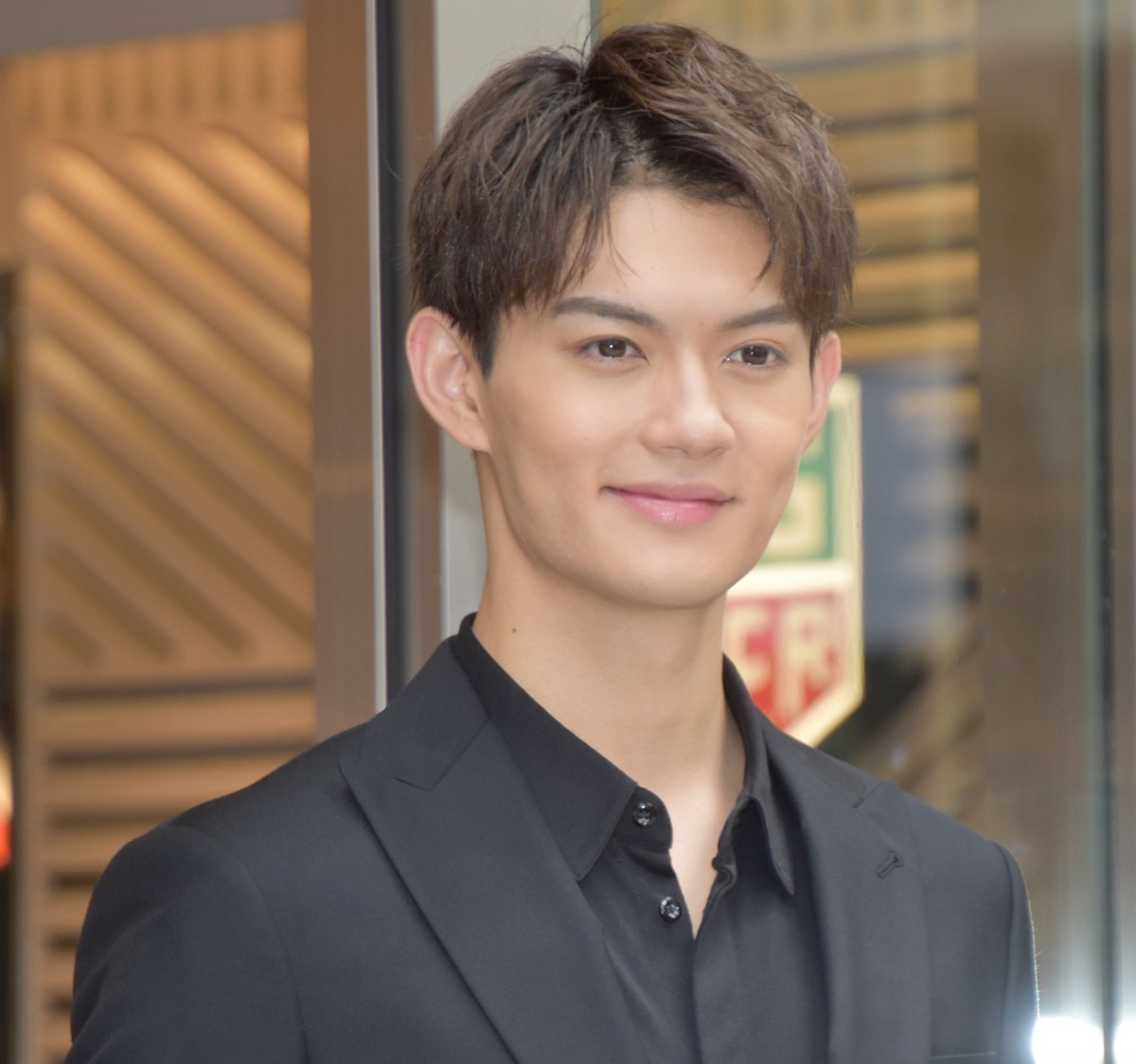 画像・写真 | 佐野勇斗、書道六段の腕前を披露 達筆すぎる字で七夕の