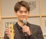 ����E�l�A�����Z�i�̘r�O���I �B�M�����鎚�Ŏ��[�̒Z���Ɋ肢���Ɓu���N�v 