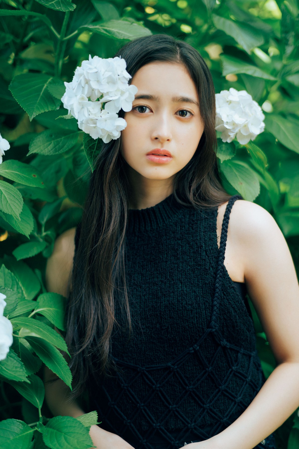 乃木坂46“新5期生”井上和 『週プレ』初グラビアで放つ圧倒的な輝き