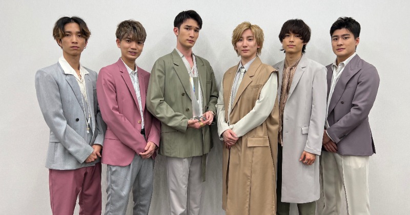 【オリコン上半期】SixTONESが2年連続50万枚超えでアルバム1位、史上5組目の快挙 - ORICON NEWS