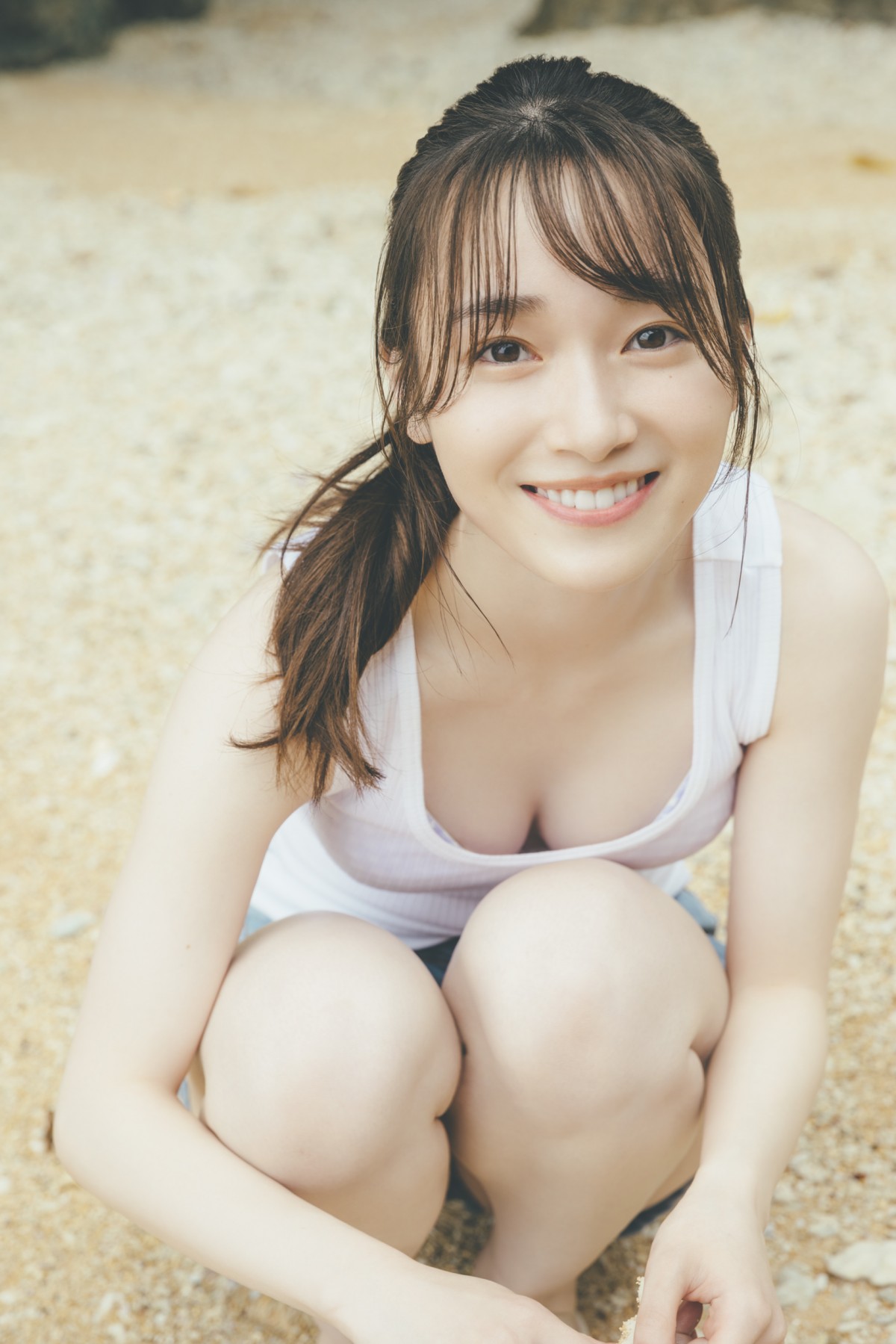 画像・写真 | 櫻坂46守屋麗奈、幸せな表情でこちらを見つめデート気分 写真集第3弾先行カット公開 3枚目 | ORICON NEWS