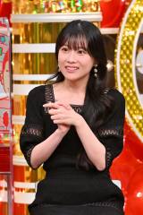 �d�����Ɣ��A�f�r���[�����́g�ގ���b�h�������u�o�C�N�̌��ɏ���ăe���r�ǂɍs���Ă��v 