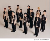 INI�A3rd�V���O���uM�v�A�[�e�B�X�g�ʐ^������ �x�[�W��&�u���b�N�ŃV�b�N�� 