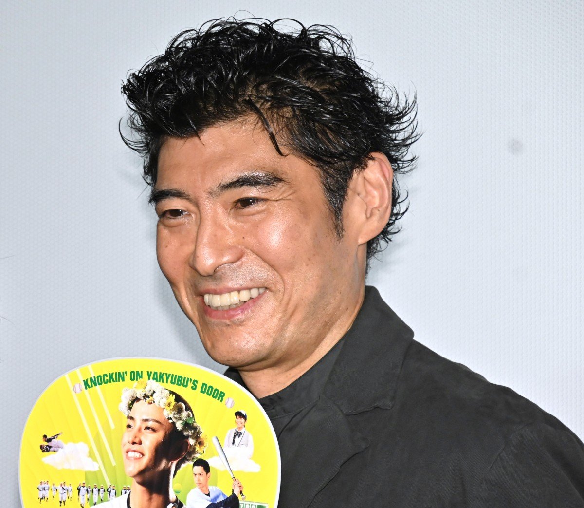 画像・写真 | 高嶋政宏、役作りのガチ“ノック”で内出血 野球部監督にリスペクト「外野まで飛ばす大変さを感じた」 1枚目 | ORICON NEWS