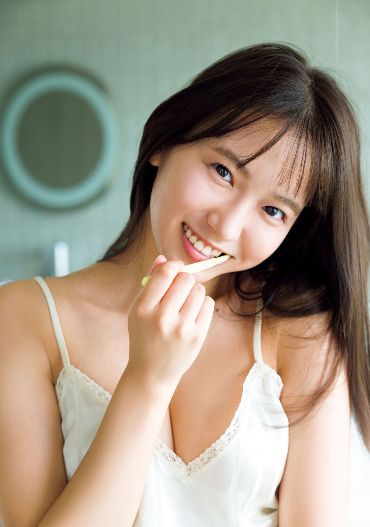 志田音々　顔 画像・写真 | “めざましイマドキガール”志田音々「写真集」1位 初挑戦のランジェリーカットでスレンダーボディ大胆披露 9枚目 | ORICON  NEWS