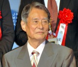 �o�D�E���_�N���񎀋��A87�� ���N���Ńf�r���[����ӔN�܂ŕ��L������ �w����ȑ��}�L�x���q���G�� 