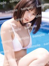 D.T　えなこ　表紙　グラビア切り抜き　約100誌分 純白ランジェリーのえなこさん、日常感たっぷりリラックス