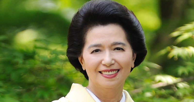 京女”服飾評論家・市田ひろみさん死去 90歳 サントリー緑茶のCMで人気