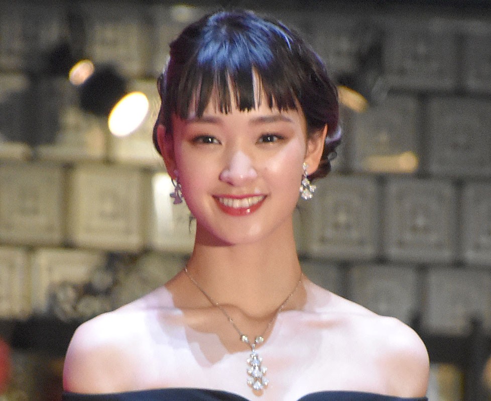 剛力彩芽パンチラ 