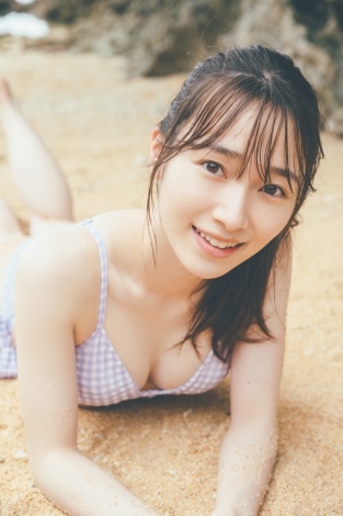 画像・写真 | 櫻坂46守屋麗奈、真っ白なレースランジェリーで寝ころびカット 特典ポストカード第4弾 1枚目 | ORICON NEWS