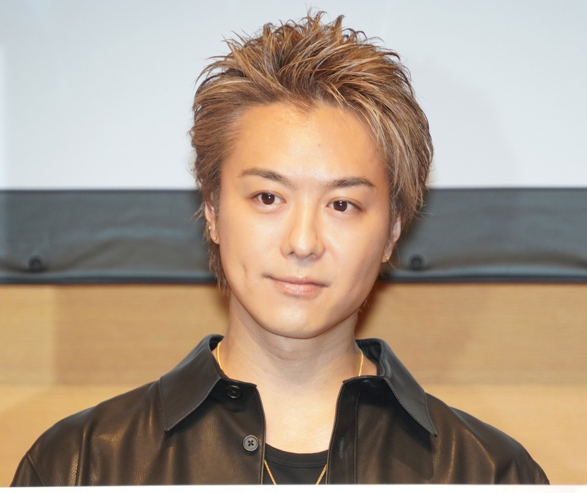 EXILE RED PHOENIX TAKAHIRO スクエアクッション 実写 maxresdefault.jpg?sqp=-