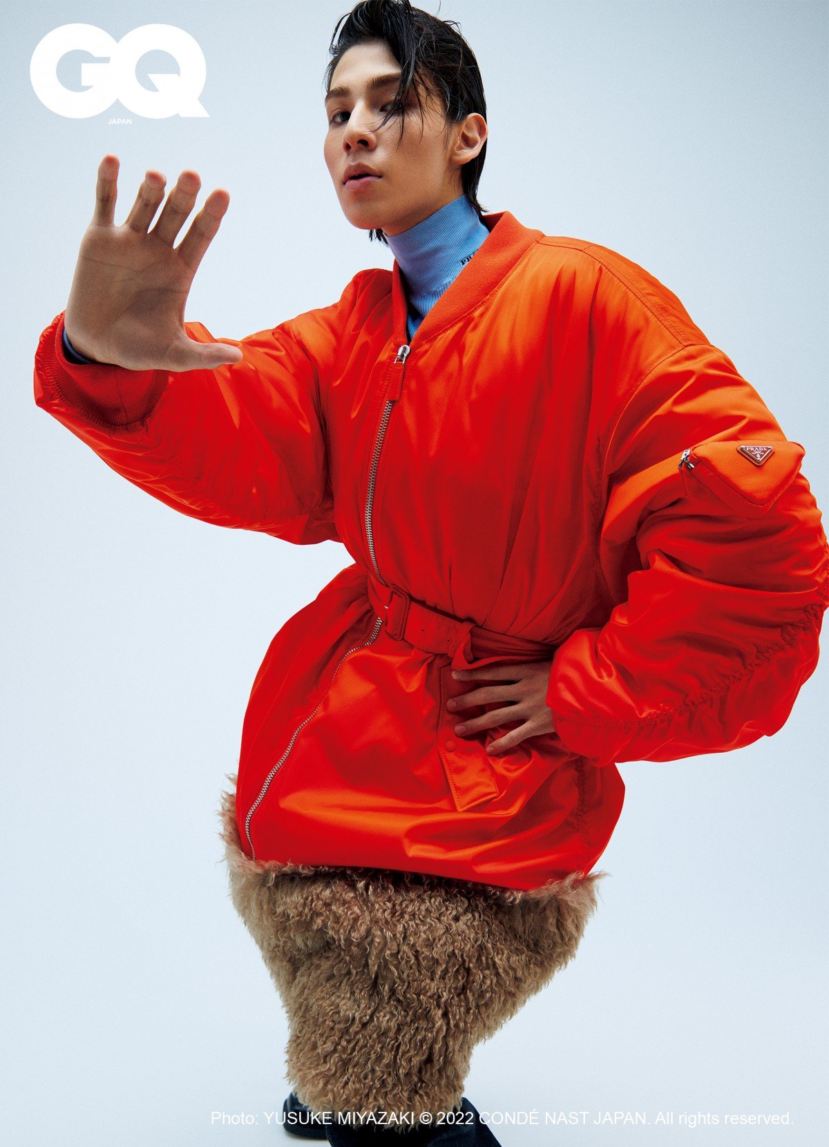 ラウール着用モデル DIESEL ボンバージャケット サテン ロゴ スノーマン SnowManラウール、エッジィなデザインが華やぐ最新コレクションを